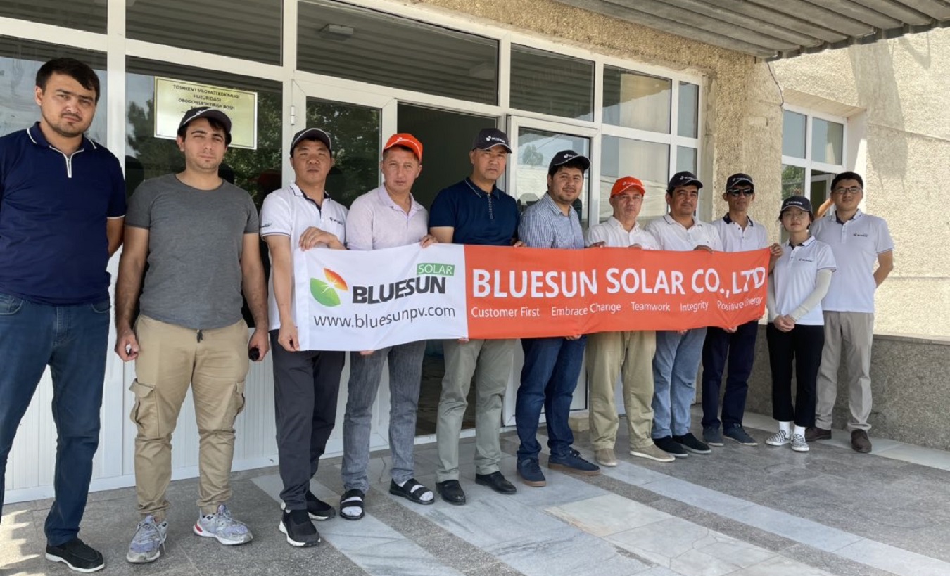 Bluesun はウズベキスタンの顧客を訪問しました！
